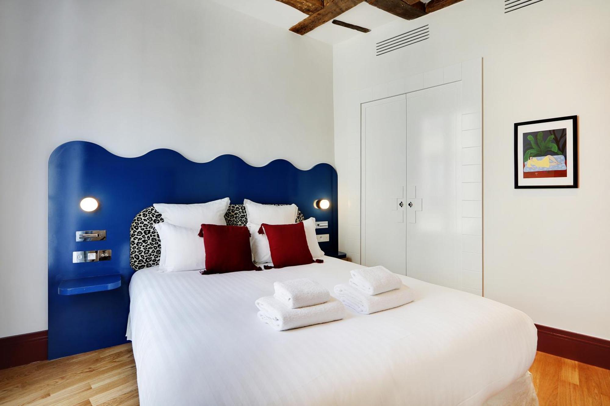 Paris Home Collection Serviced Apartments In Notre Dame - Rue Savoie Buitenkant foto