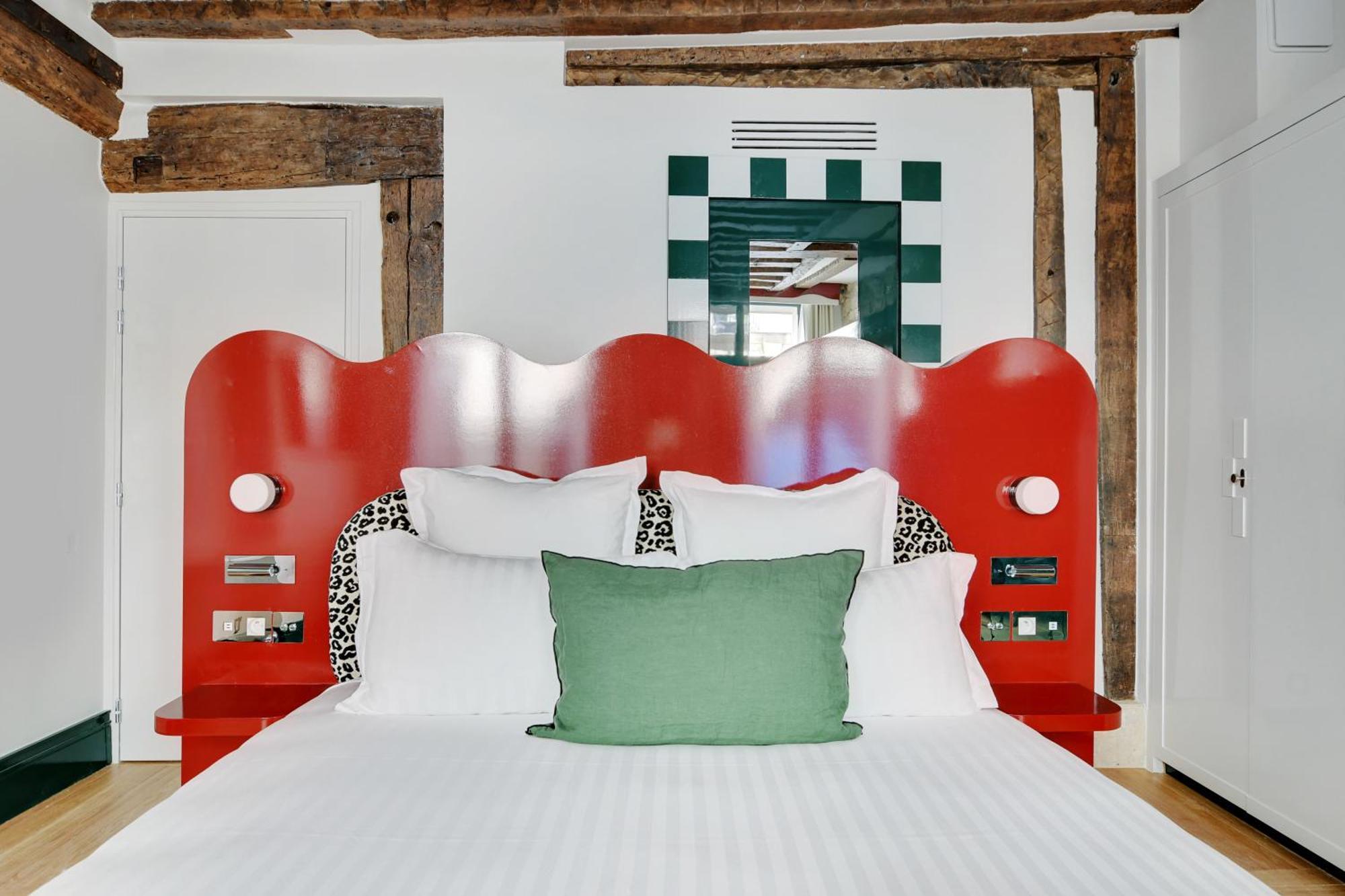 Paris Home Collection Serviced Apartments In Notre Dame - Rue Savoie Buitenkant foto